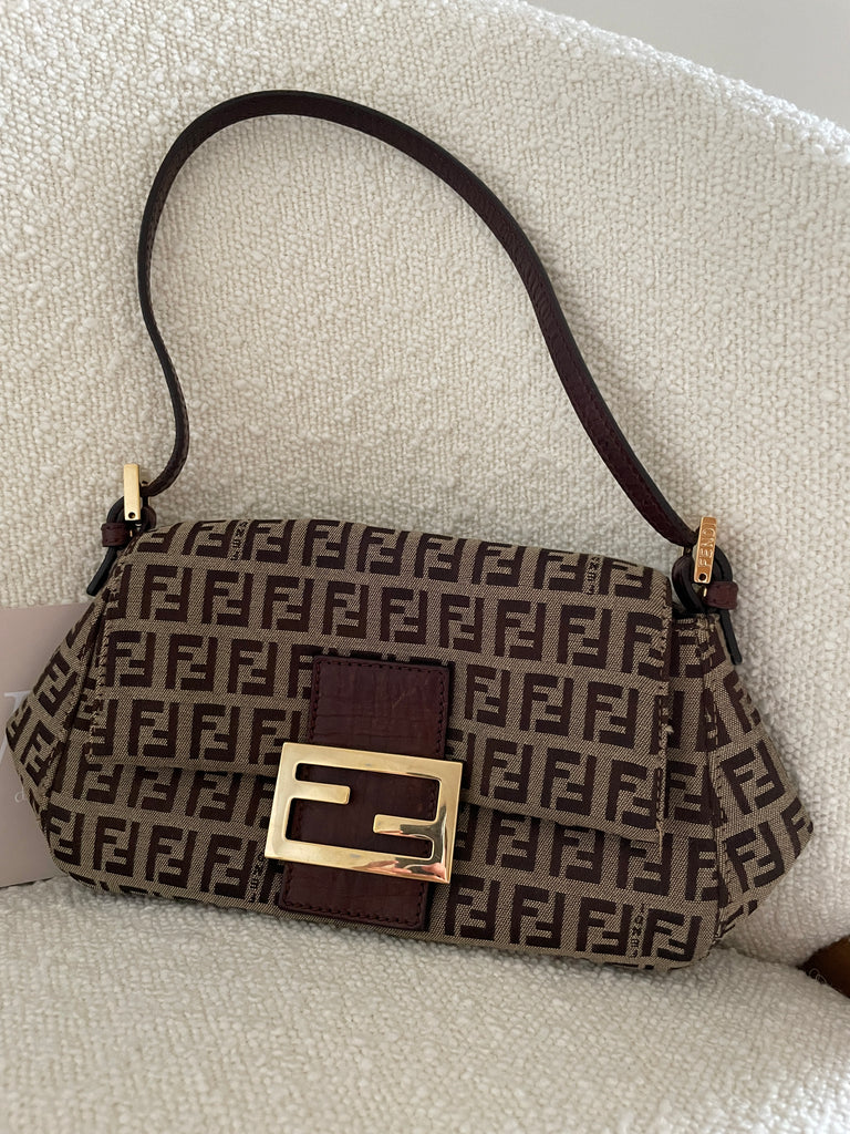 Fendi mini hotsell baguette vintage