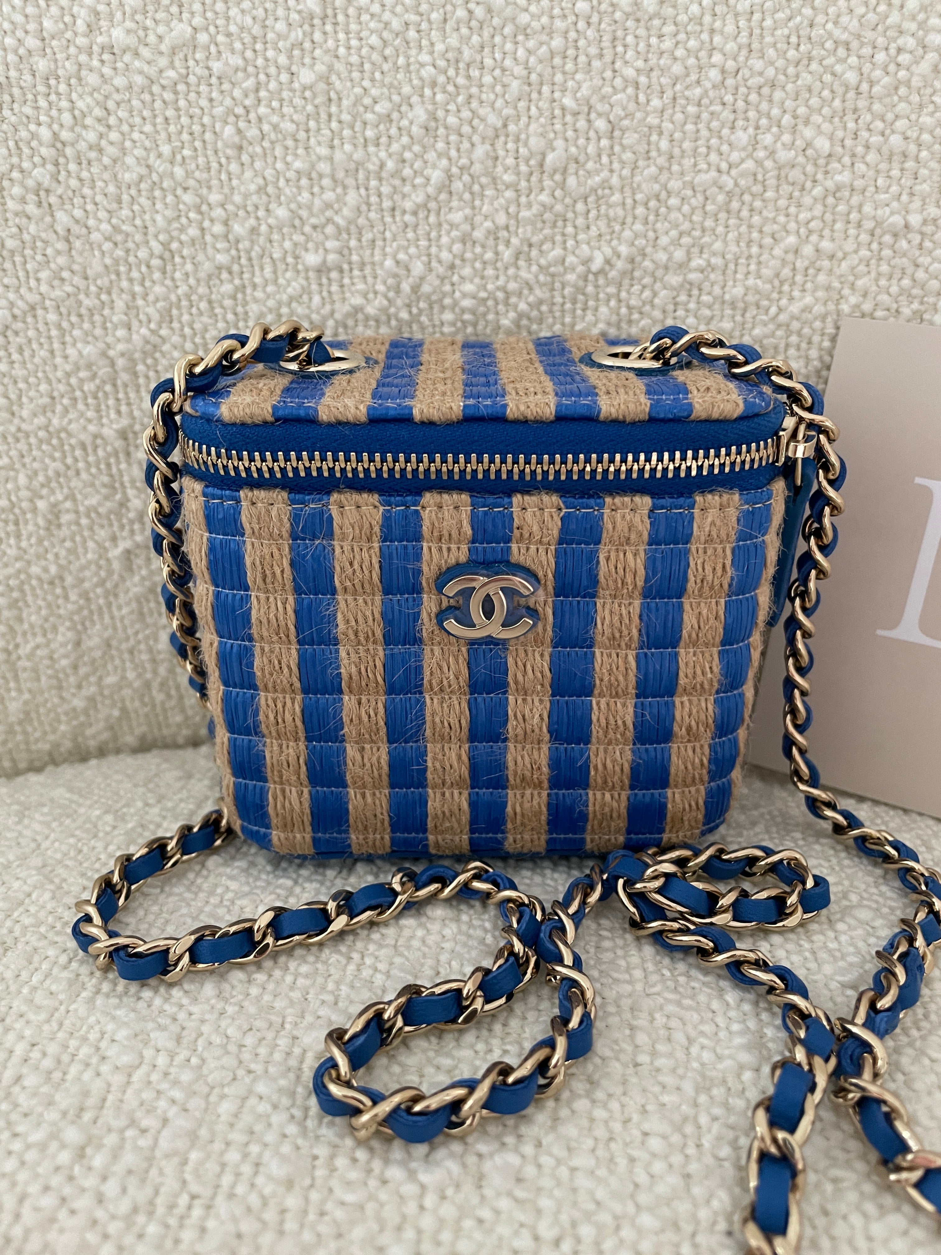 CHANEL Caviar Quilted Mini Vanity Case With Chain Blue 574527
