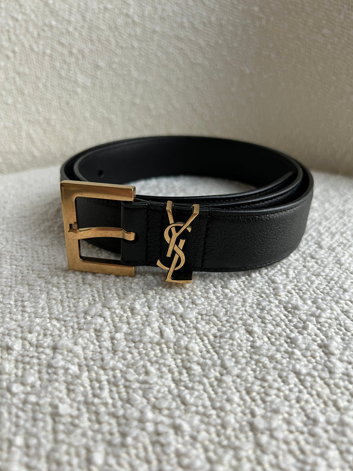 Saint Laurent Monogramme Belt in Nero | FWRD